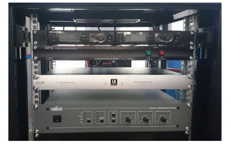 河南理工大學報告廳使用英國La Audio Diva8數字音頻